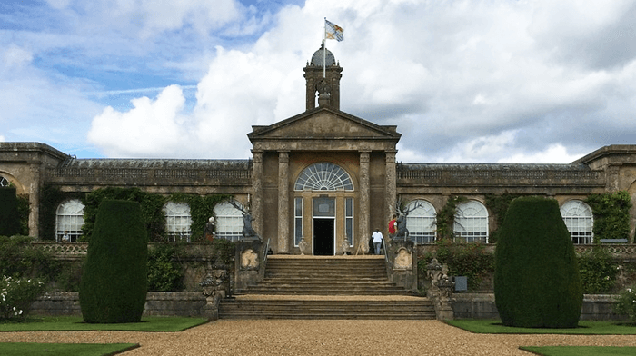 Gardens of West Country with Glenis Smith May 2022