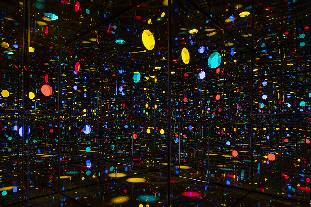 Yayoi Kusama, Infinity Mirrored Room—Illusion Inside the Heart, 2025 resized.jpg