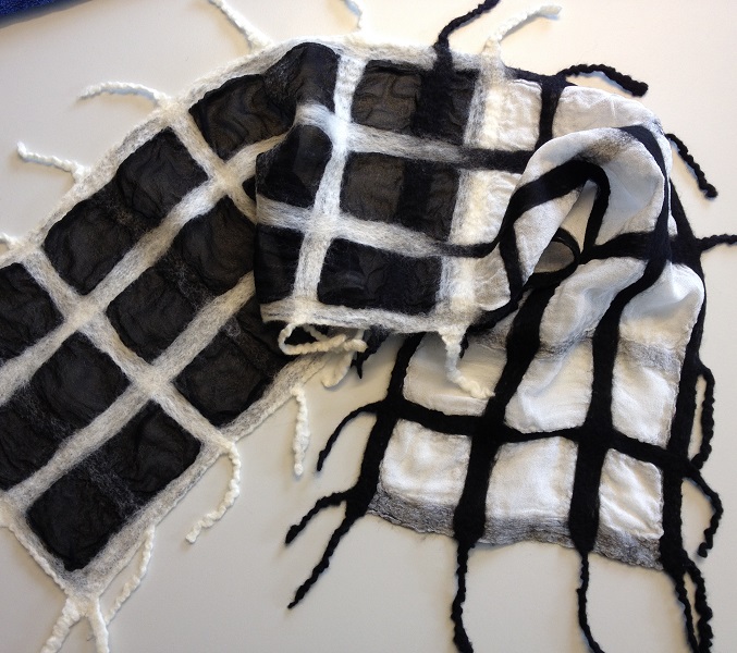 Nuno felt scarf