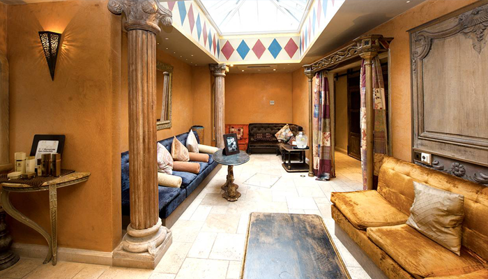 Charloton House Hotel 