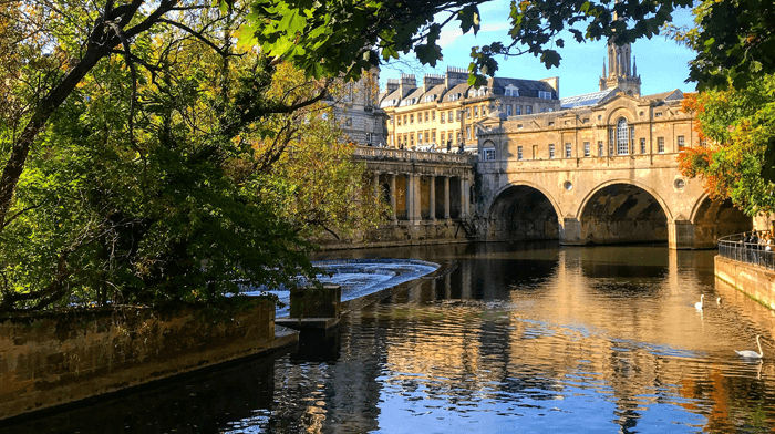 Special tours for Travel Trade in Bath, Pultney Bridge and the Weir Avon