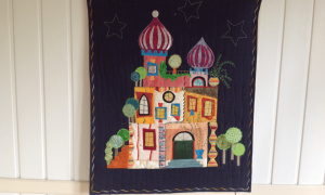 Daphny Visser, Netherlands. 'Hommage to Friedensreich Hundertwasser' quilt.